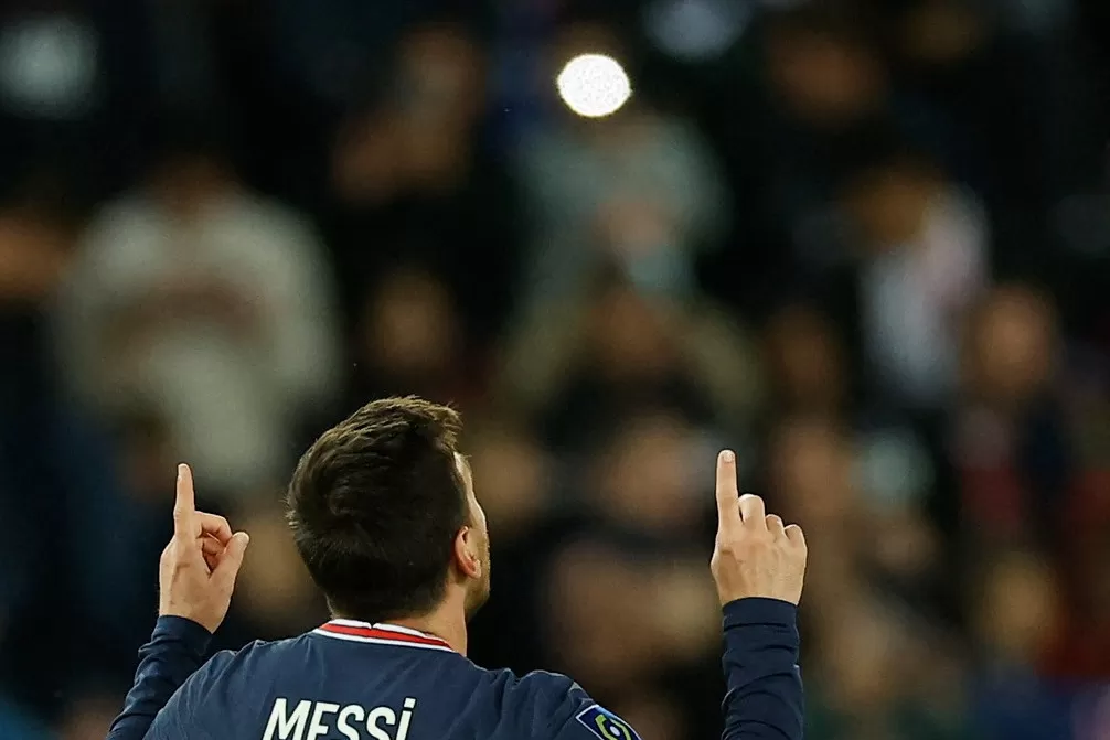CAMPEÓN. Messi marcó un golazo en la final de la Ligue 1.