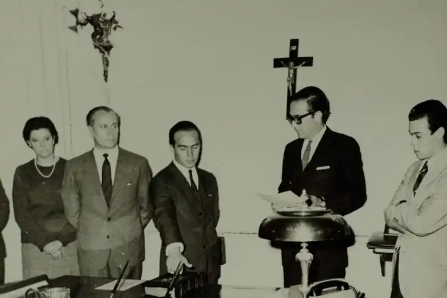 JURA. Paz, además de cargos deportivos, ocupó otros oficiales en su extensa y ejemplar vida pública. 