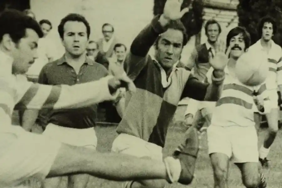 JUGADOR”. Paz defendió los colores “verdinegros”.