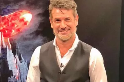 El ex futbolista Diego Díaz publicó un video en sus redes mientras veía una película hot