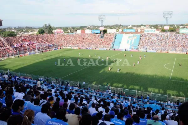 Por los campeones del mundo podrían volver los hinchas visitantes a las canchas argentinas