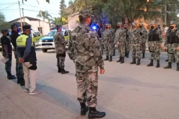 Allanaron la vivienda de unos hermanos acusados de abigeato y encontraron cartuchos