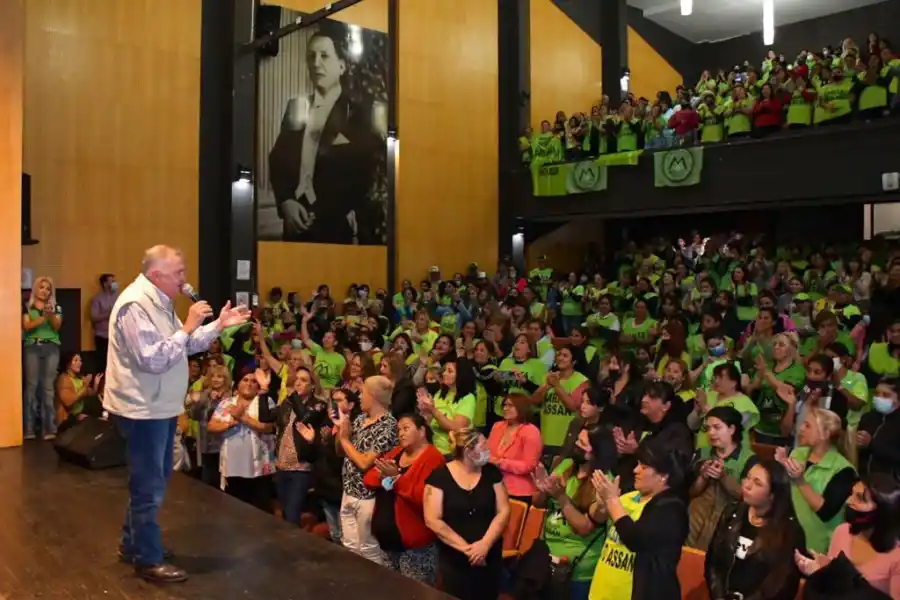 Jaldo reconoció el trabajo de mujeres militantes