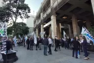 A nivel nacional, la Asociación Bancaria le expresó su apoyo y solidaridad a la titular del gremio en Tucumán