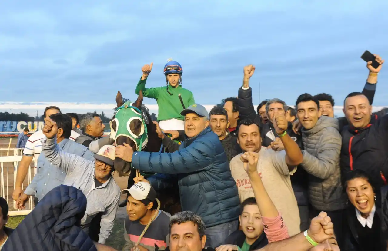 El éxito de las cuadreras en el Hipódromo y una legislación para regularlas en el interior