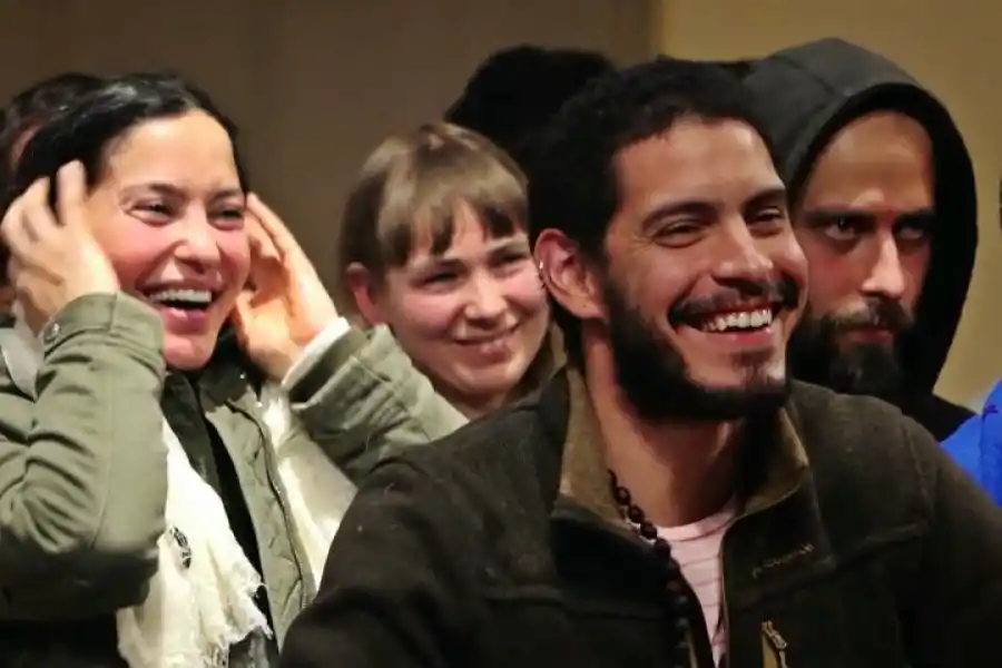 Un acrílico de Miguel Monti integra una muestra brasileña en un espacio de arte de Brooklyn