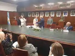 DISTINCIÓN. Fue nombrada “profesora consulta” por la UNT.