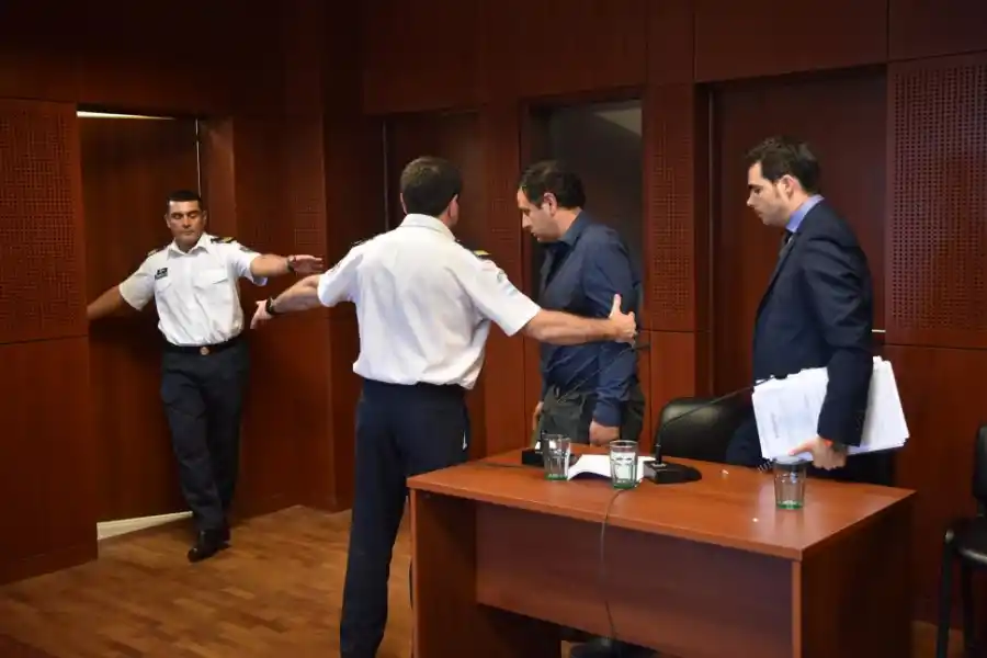 El testimonio de una joven pone en jaque la defensa de Zarlenga