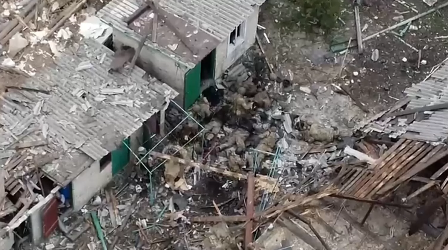 Vista aérea de la destrucción en la ciudad ucraniana de Popasna
