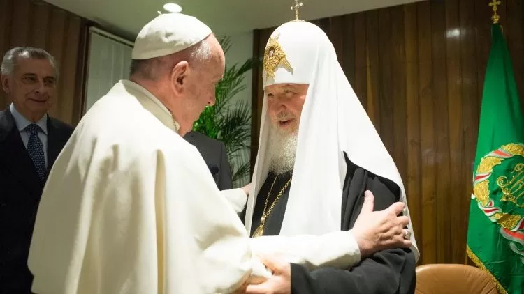  OTROS TIEMPOS. Francisco y el patriarca Kirill juntos. Fue en 2016, cuando se encontraron en La Habana.  