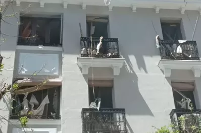 Dos muertos y 17 heridos tras la explosión de un edificio en Madrid