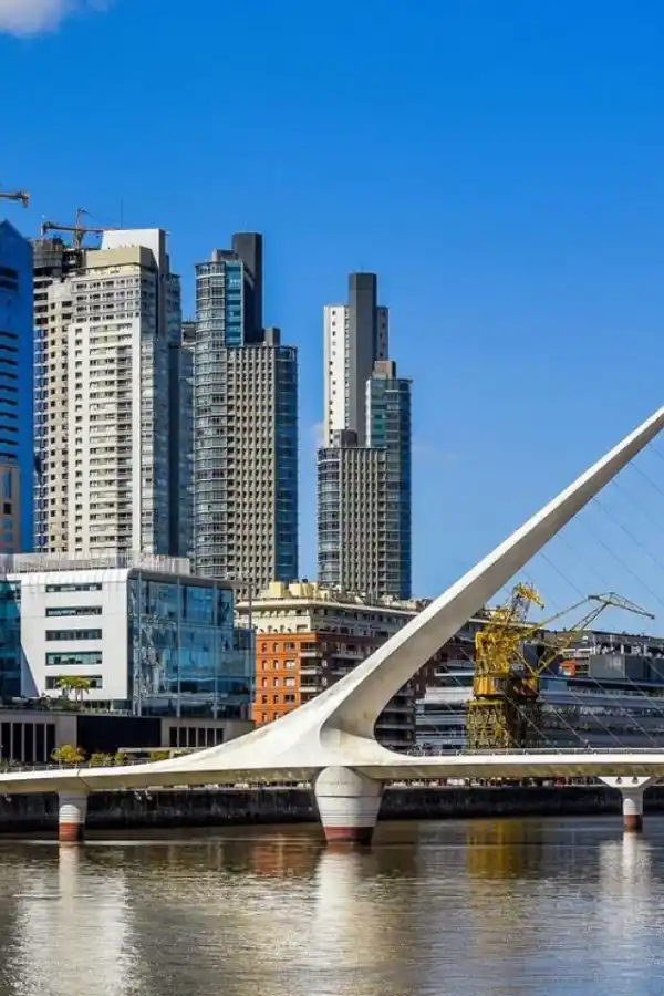 Cuatro de cada 10 viviendas en la capital son departamentos