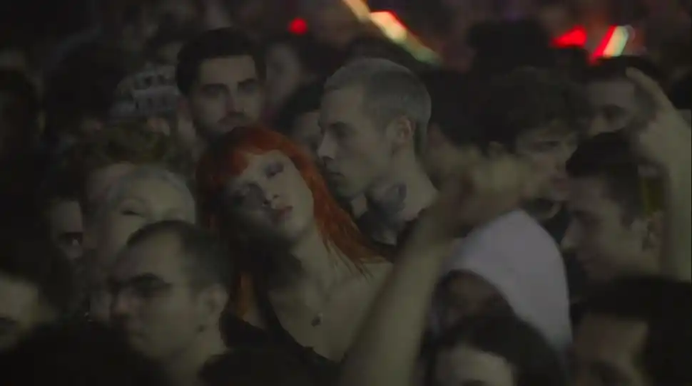 CINE EXPERIMENTAL. Vivencias de una joven transgénero en “Dustin”.