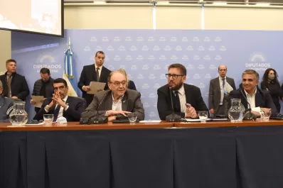 No faltaron chicanas ni tensión en el arranque del debate por la Boleta Única