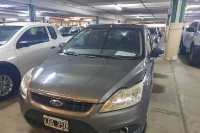 YPF remata autos, camiones y camionetas: cuáles son los precios y cómo participar