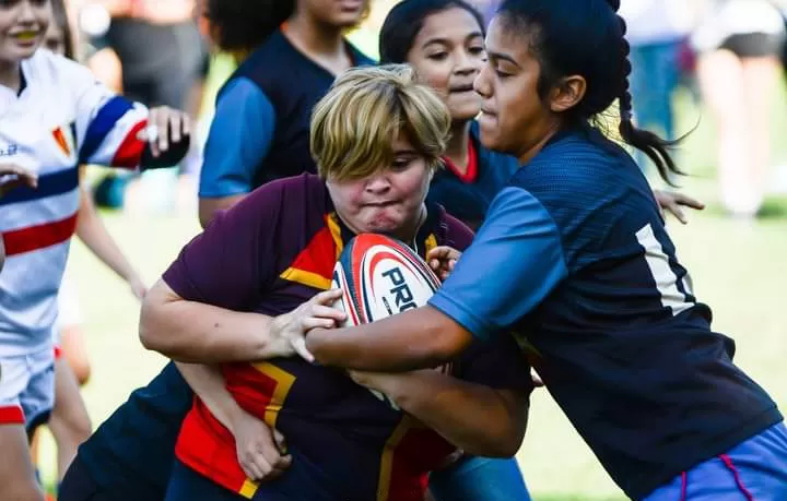 CRECIMIENTO. Cada vez son más las niñas que se acercan al rugby infantil en los diferentes clubes de la provincia. 