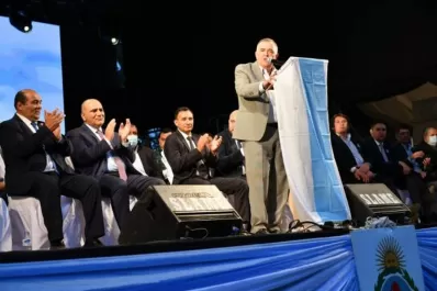 Jaldo inauguró la XI edición de la Expo Láctea en Trancas