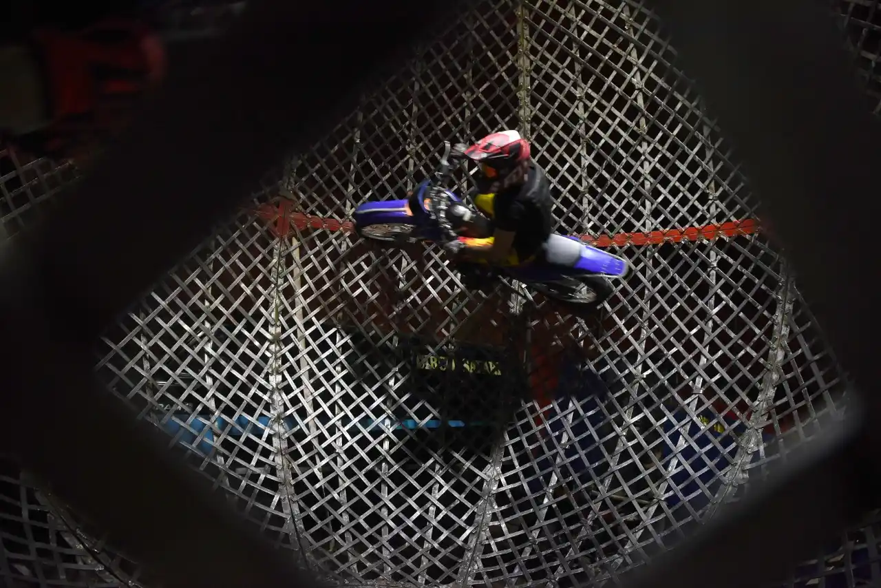 Globo de la muerte: “es la adrenalina que te deja   como zumbando el cuerpo”