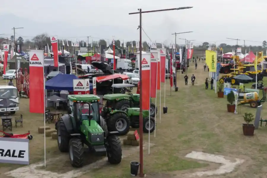MUESTRA. En la Expo Agrosur habrá stands de maquinarias agrícolas, automotores, comercializadoras de fertilizantes y de semillas, y empresas de servicios. la gaceta / foto de osvaldo ripoll 