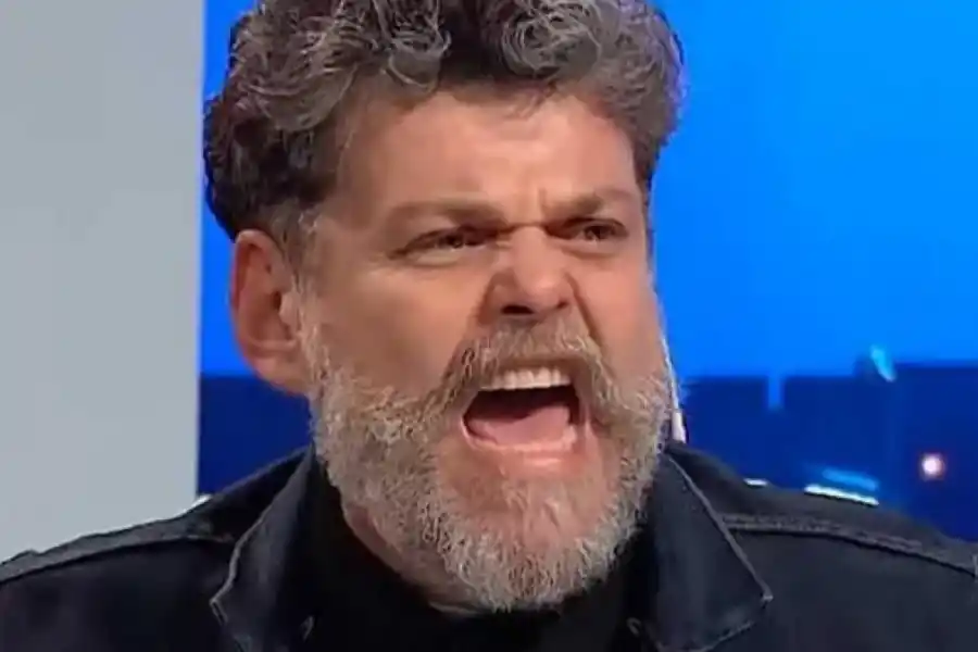 En Twitter, Alfredo Casero arremetió contra Máximo Kirchner, Vidal y Juan Di Natale