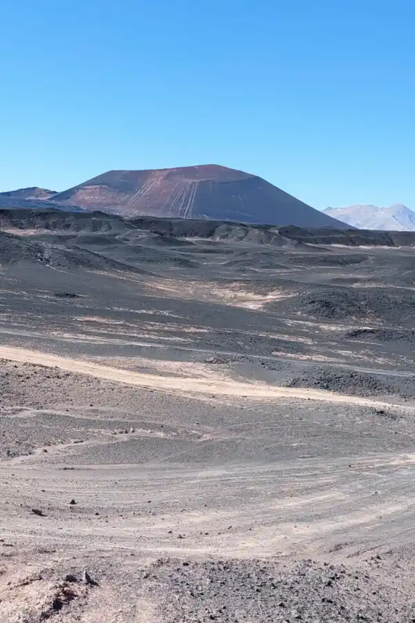 VOLCÁN DE CARACHI PAMPA / foto de Álvaro Medina