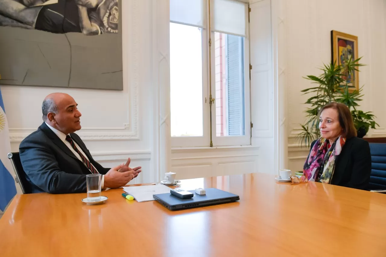 EN CASA ROSADA. Susan Segal se reunió con el jefe de Gabinete.