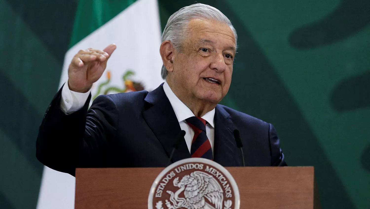 CUMBRE DE LAS AMÉRICAS. Obrador cuestionó la decisión de Estados Unidos de no invitar a Cuba, Venezuela y Nicaragua.