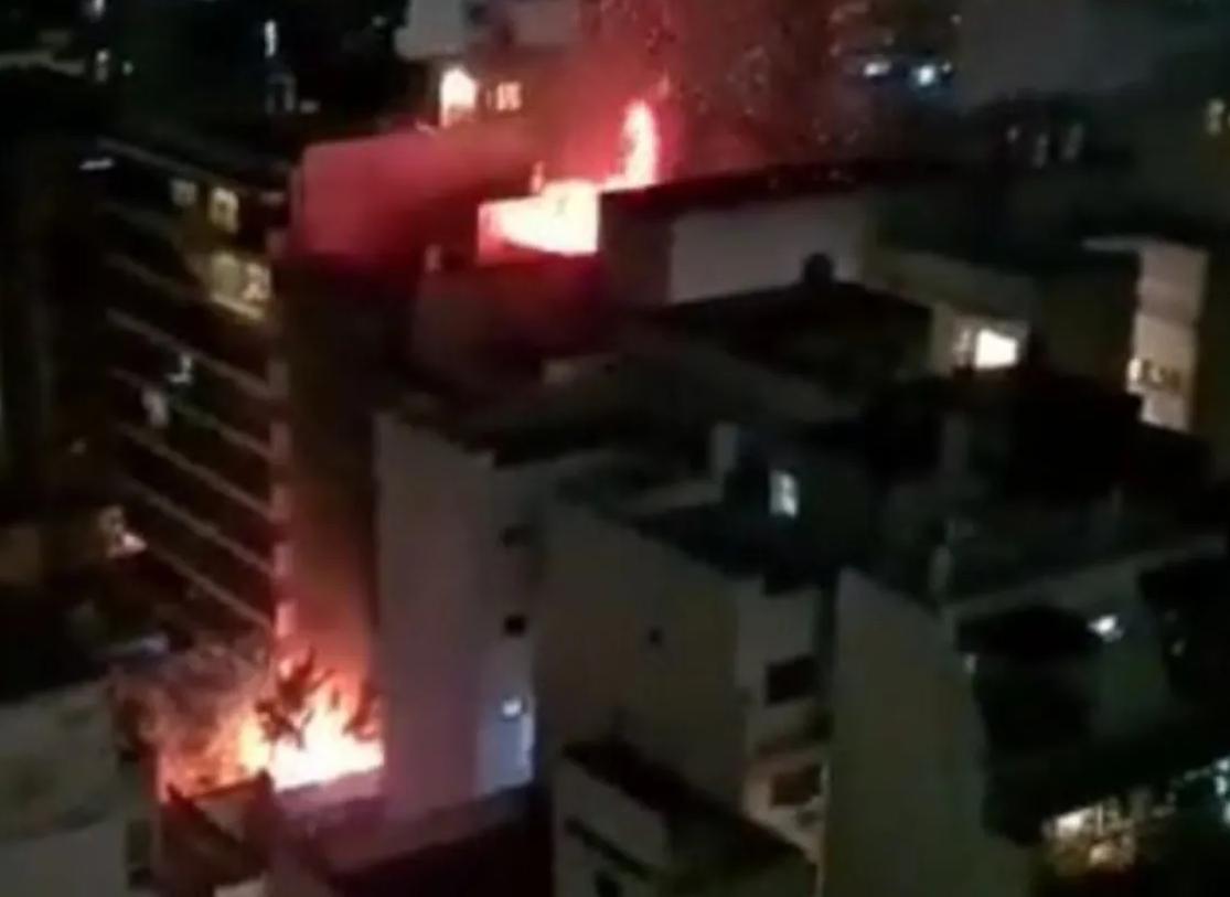 Incendio en el departamento de Felipe Pettinato