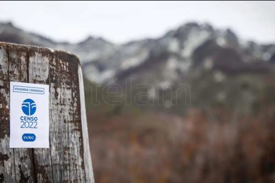 El operativo del censo rural contempla viviendas, puestos, estancias y todos aquellos lugares donde habitan personas fuera de las zonas urbanas. Esta experiencia fue renovadora, enriquecedora y sobre todo de reencuentro social. Sin señal telefónica, sin wifi ni pantallas de por medio. La palabra y la mirada son más que suficientes.