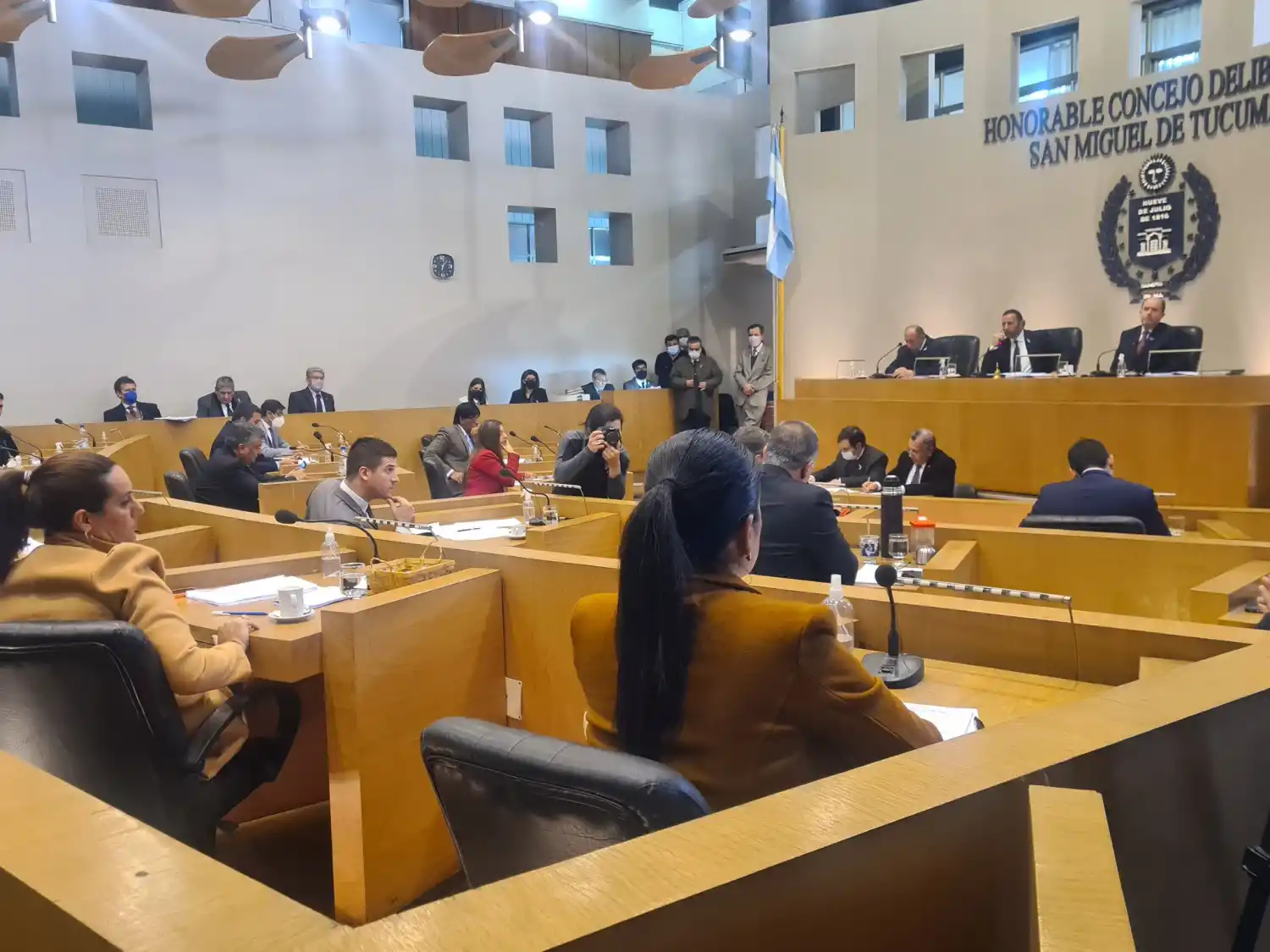 REUNIÓN EN EL CONCEJO DELIBERANTE / foto de Twitter @ARomanoNorri