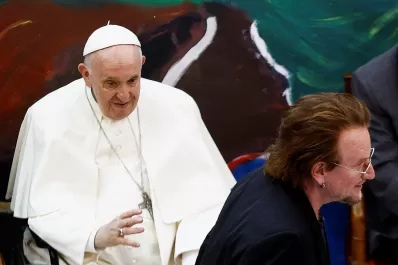 Los dos conceptos en los que coincidieron el Papa y Bono, el cantante de U2