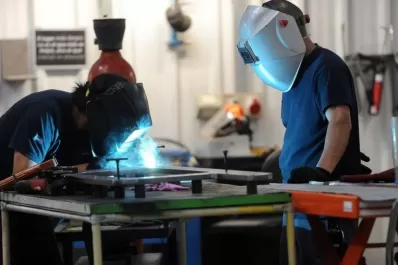 En mayo, la actividad industrial cayó un 1,1%