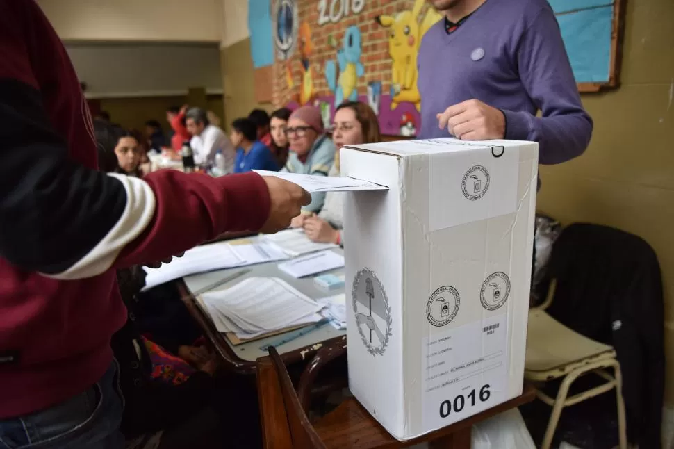 PROCESO ELECTORAL. Tal como en 2019, en 2023 los argentinos deberemos volver varias veces a las urnas para elegir a las nuevas autoridades. 