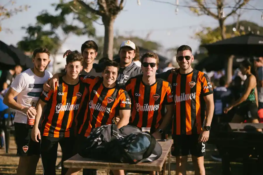 FÚTBOL EN LAS CAÑAS. Foto de Lucas Ezequiel Marengo