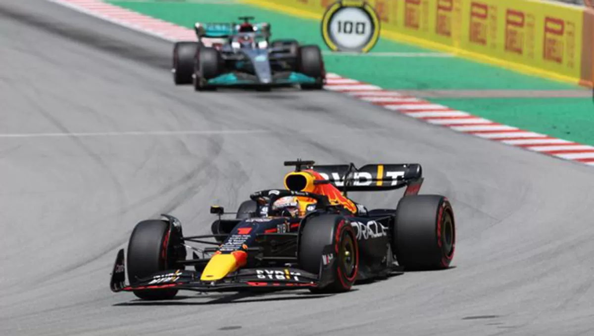ADELANTE. Verstappen tomó la delantera en el Gran Premio de España.