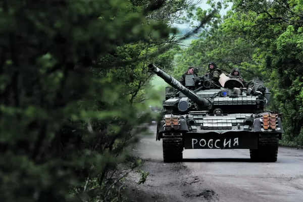 Ucrania no negocia un alto el fuego con Rusia y reclama armas a Occidente