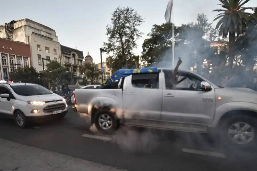Los tucumanos festejaron la consagración de Boca: Este título es todo