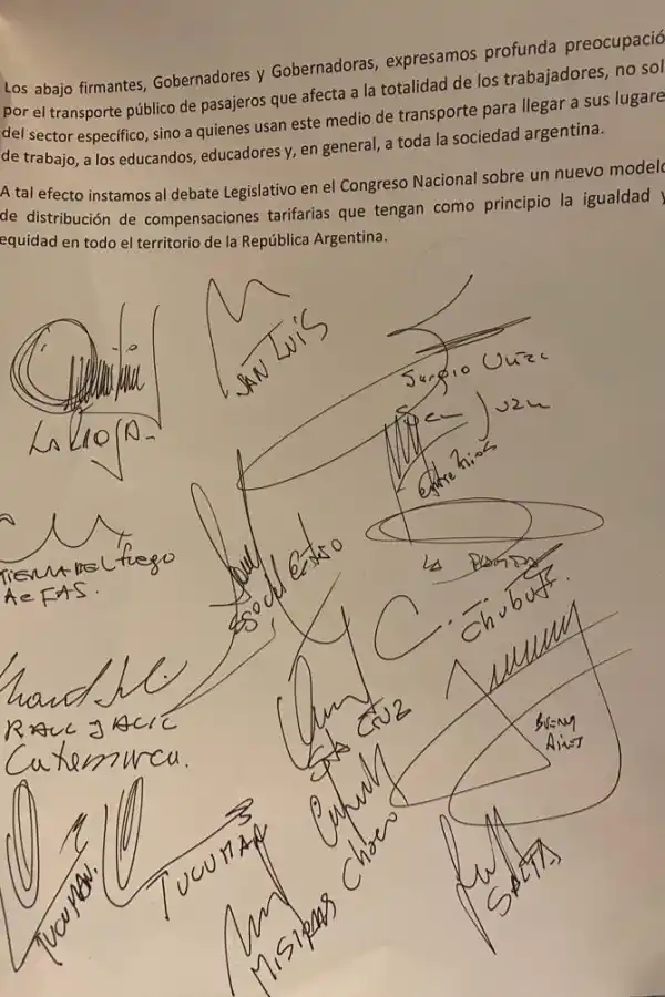 Gobernadores presionan por los subsidios al transporte y reclaman igualdad y equidad