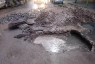 Ahora, en Buenos Aires al 400: el pavimento se hunde en las calles céntricas de la ciudad