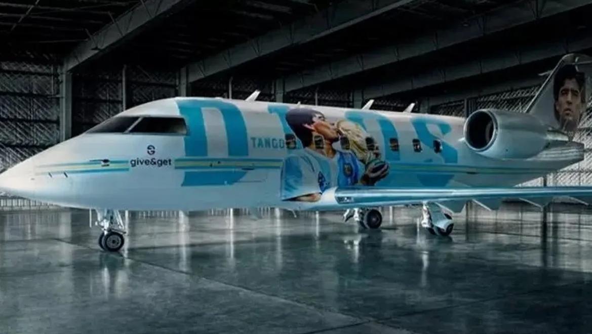 Avión de Maradona