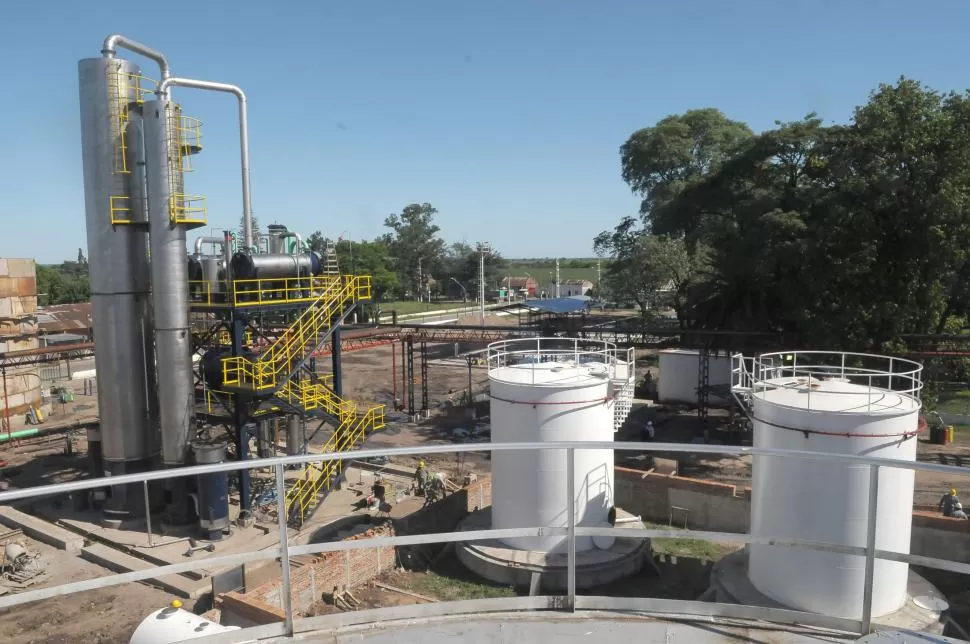 CIFRAS. Ingenios azucareros entregaron 28.312 m³ de bioetanol en marzo.  