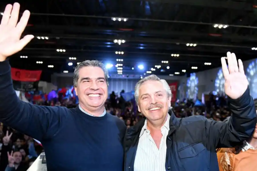 UNIDAD. Capitanich agradeció el acompañamiento del Presidente. presidencia