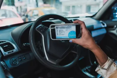 ¿Cómo averiguar dónde está radicado un auto?