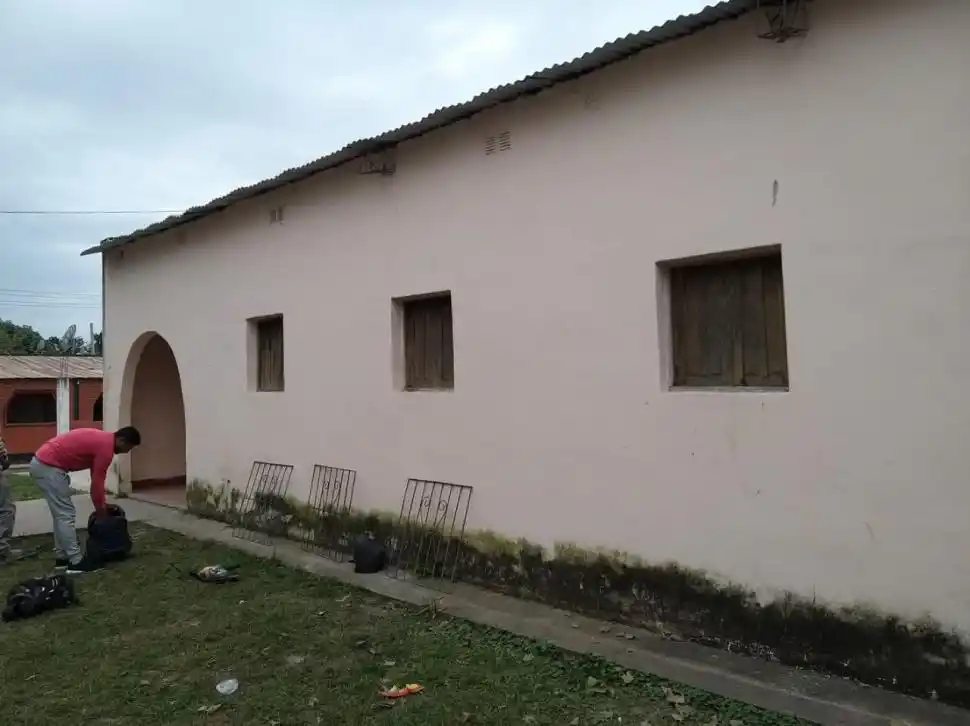 AVANCE. Ya se pintaron 170 edificaciones. En Santa Ana hay 18 colonias y unos 38.000 habitantes.