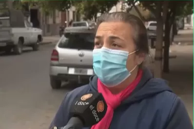 Retiró la cenizas de sus padres del cementerio y se las robaron media hora después