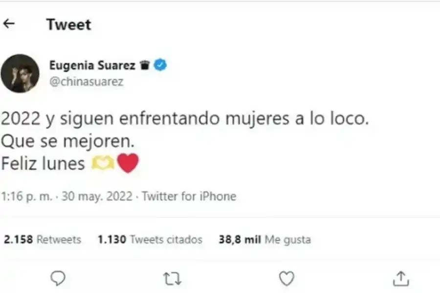 Tuit de la China Suárez.
