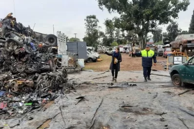 Compactaron 2.400 motos y autos en los últimos tres meses