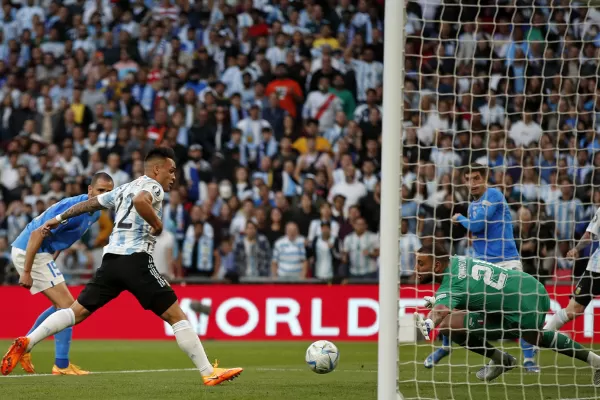Video: así fue el gol de Lautaro Martínez ante Italia