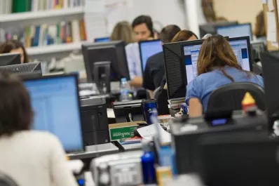 Cerró la paritaria de empleados estatales nacionales: acordaron un aumento del 60%