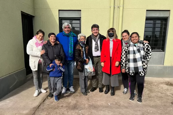 El jubilado de Tucumán que dejó una carta junto a su voto en 2021 obtuvo su primera casa: Volví a nacer